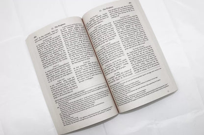 The Clear Quran - A Thematic English Translation